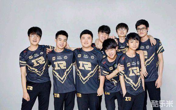 名顶尖中场 名顶尖中场