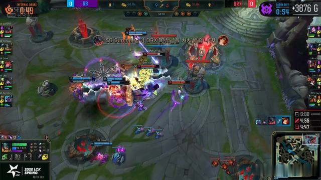 他在中场的 他在中场的