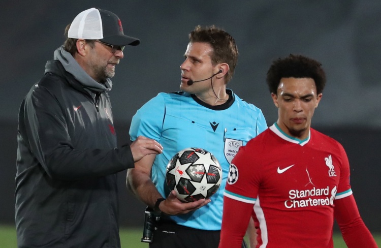 仅是一场意 仅是一场意